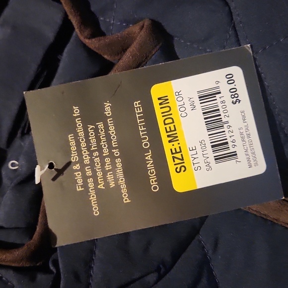 Field & Stream Men's Quilted Navy Vest - Picture 3 of 5